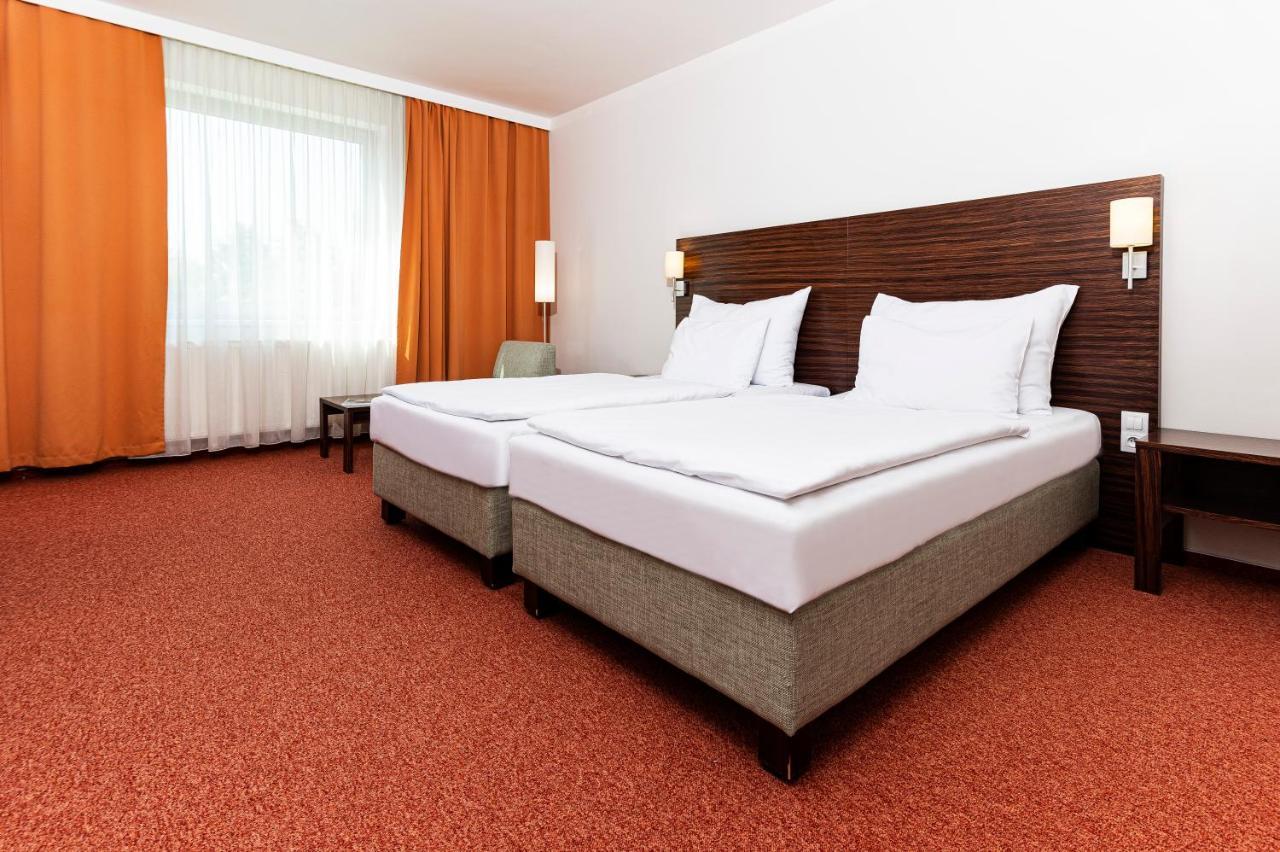 Hotel Euro Pardubice Dış mekan fotoğraf
