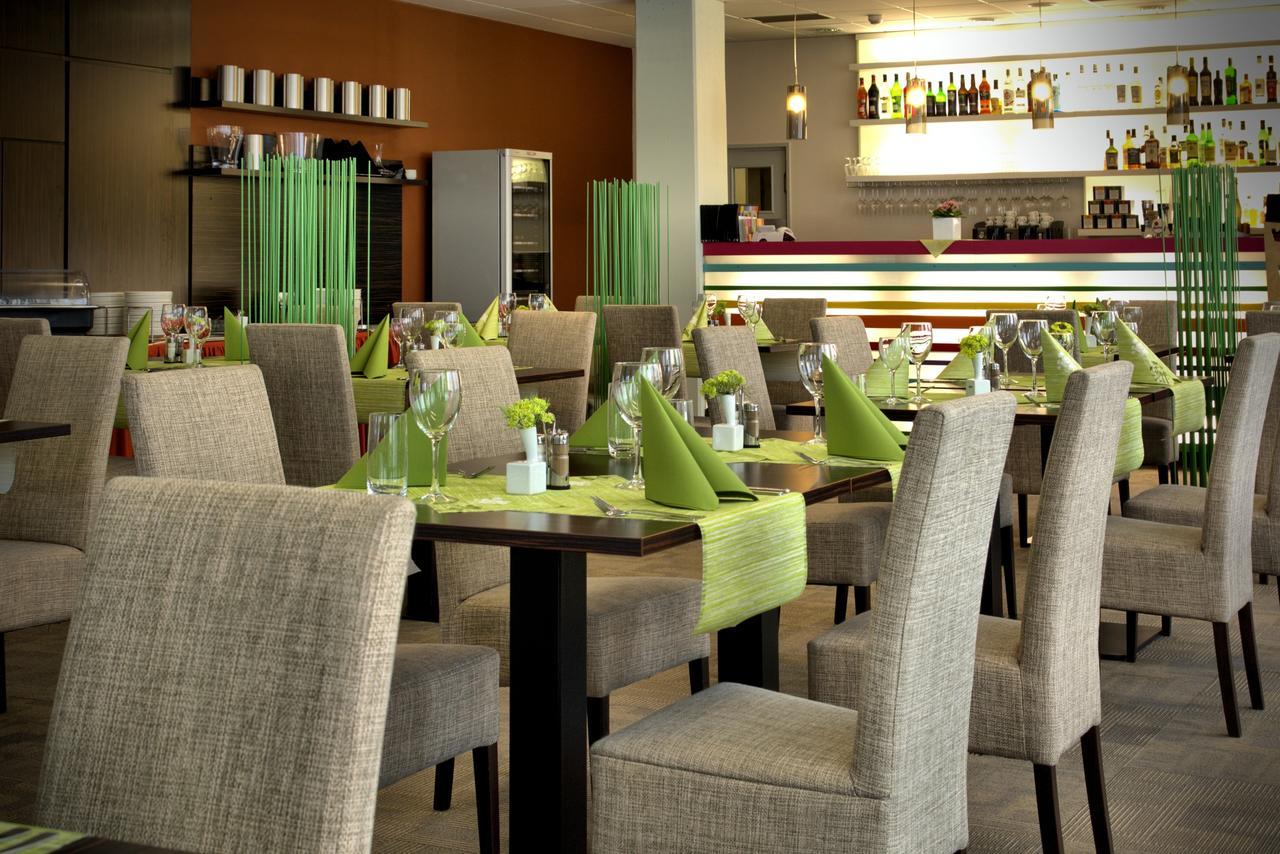 Hotel Euro Pardubice Dış mekan fotoğraf