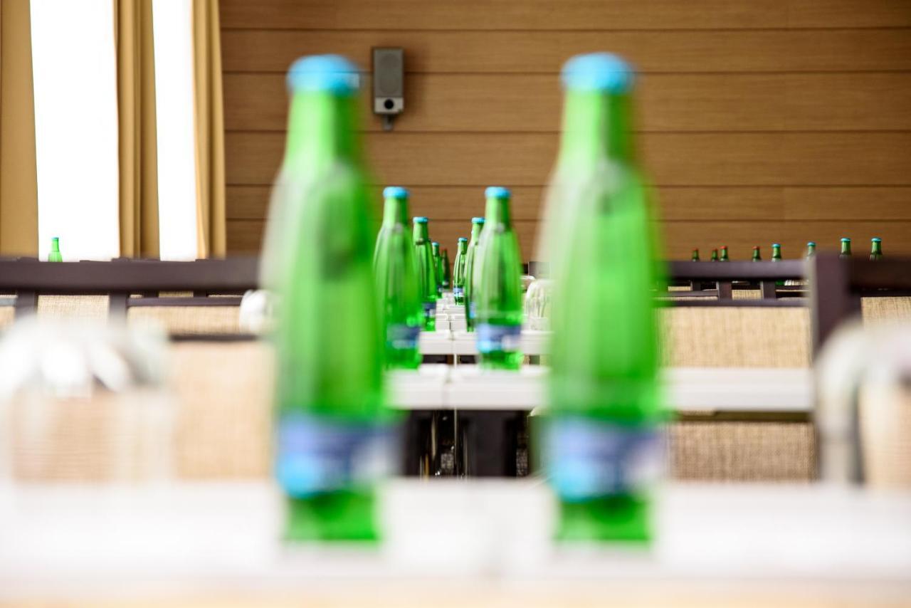 Hotel Euro Pardubice Dış mekan fotoğraf